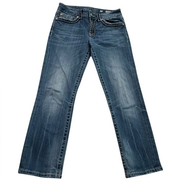 Miss Me denim brand size 27 boyfriend capri. Style # JB1026P4 Embellished - Picture 7 of 9